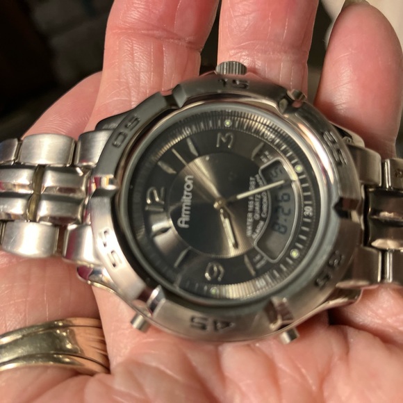 MENS VINTAGE ARMITRON MULTI  FUNCTION BRACELET WATCH. - Picture 6 of 10